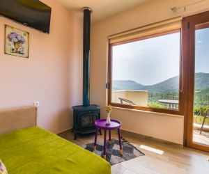 Mountain View Room for 4 people